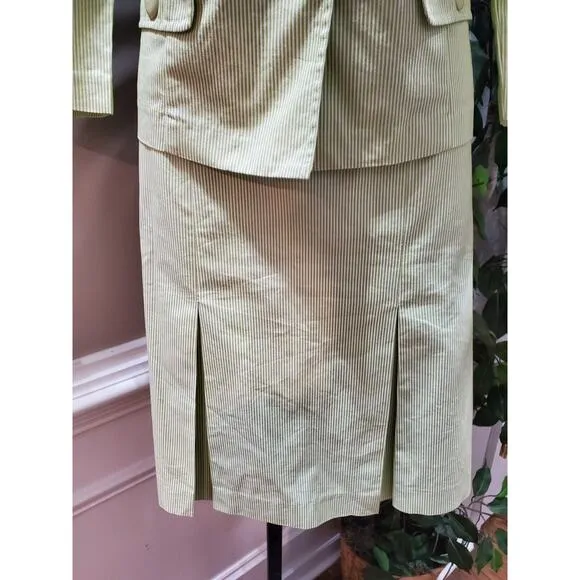 Tracy Evans Women's Green Cotton Single Breasted Blazer &amp; Skirt 2 Pc's Suit 10