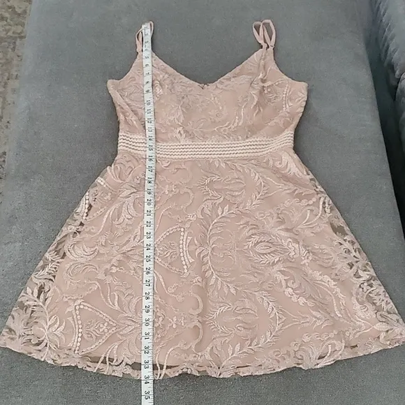 WINDSOR Emily Champagne Embroidered Fit &amp; Flare Party Dress JUNIORS SIZE: 13